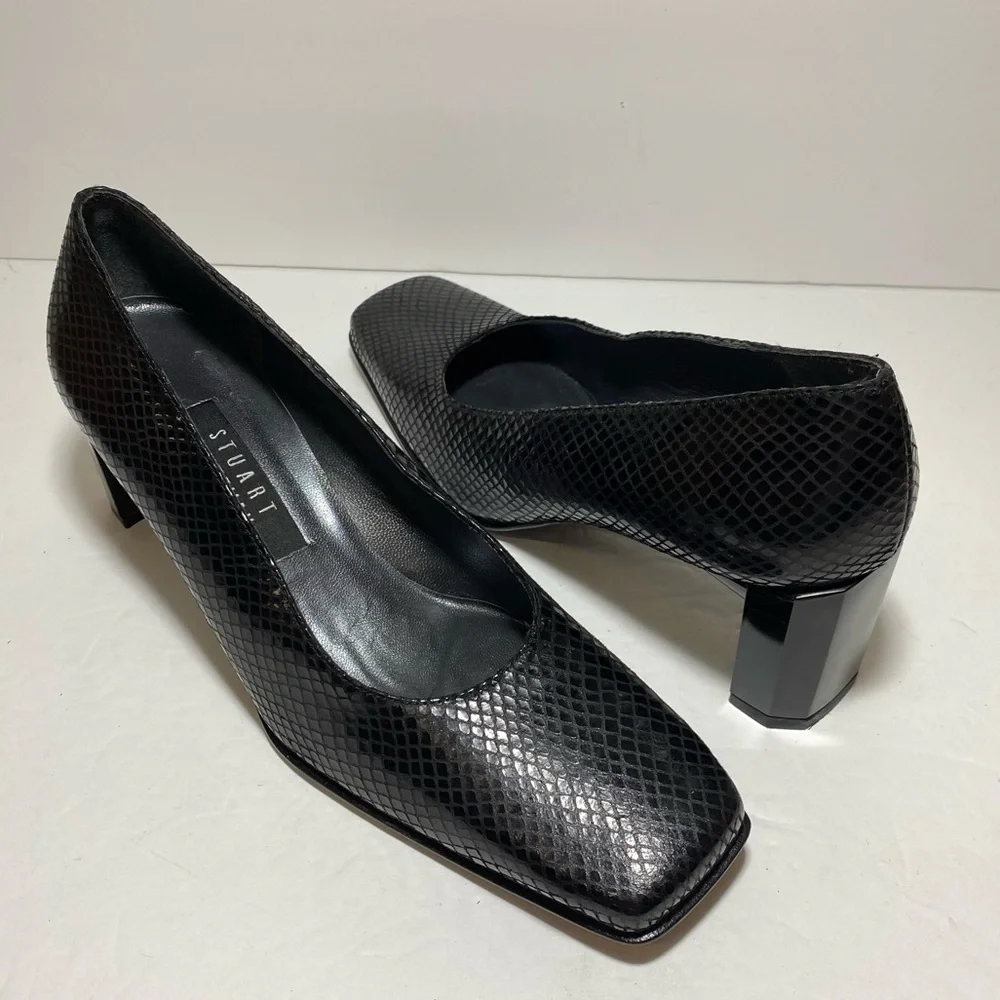 Stuart Weitzman Black Leather Square Toe Heels Pumps.Size 7.5 - Picture 2 of 15